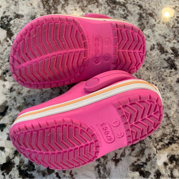 Crocs Girls Infant/Toddler Crocband Clog | Pink | Great Condition - Picture 4 of 5